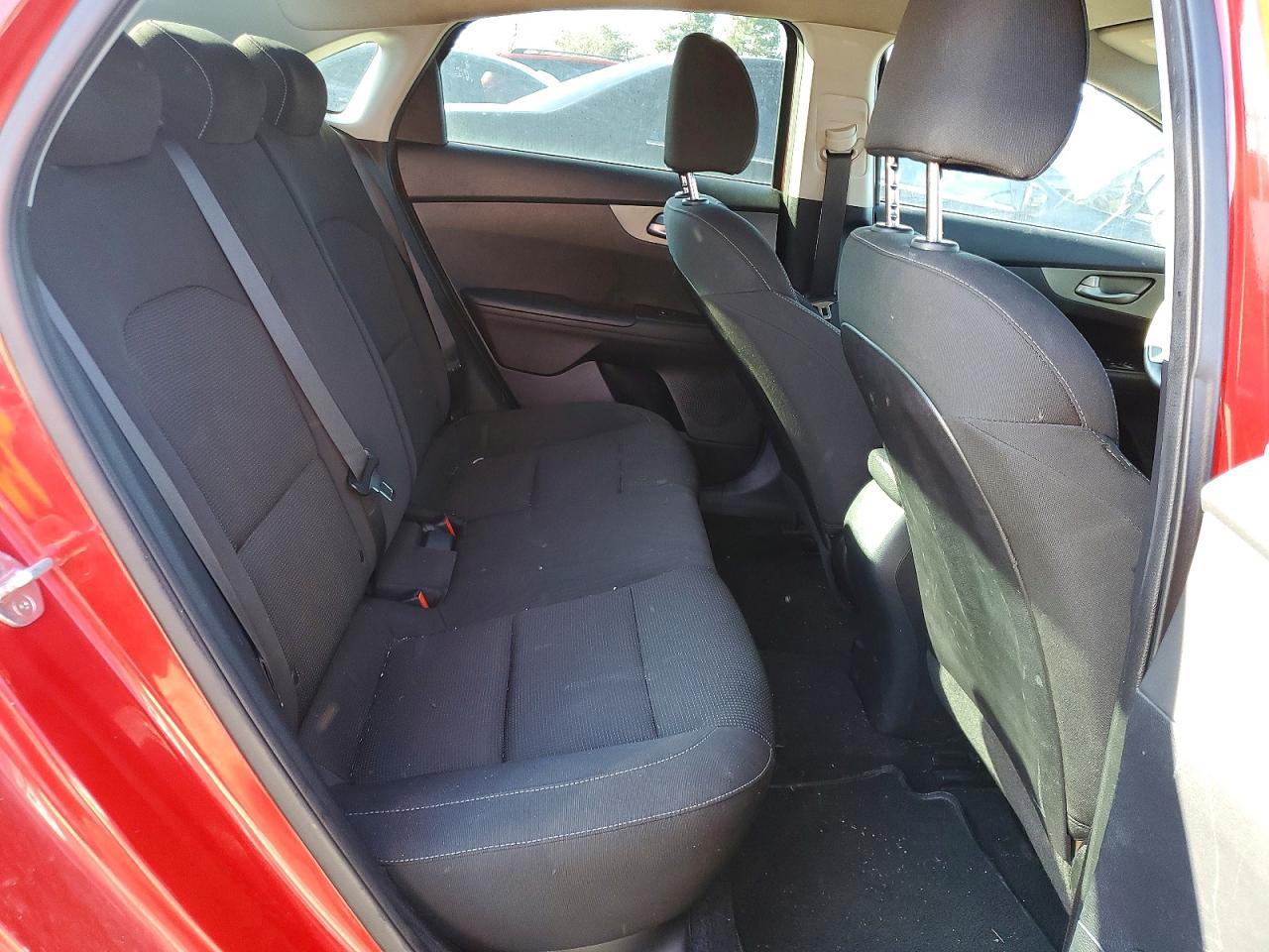 2020 Kia Forte Lxs - zdjęcie 10