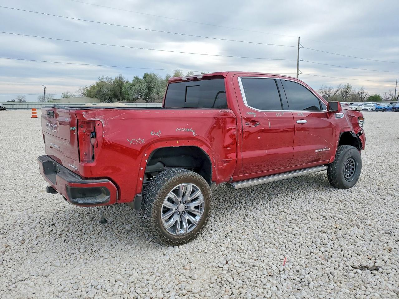 2024 GMC Sierra K1500 Denali - zdjęcie 3