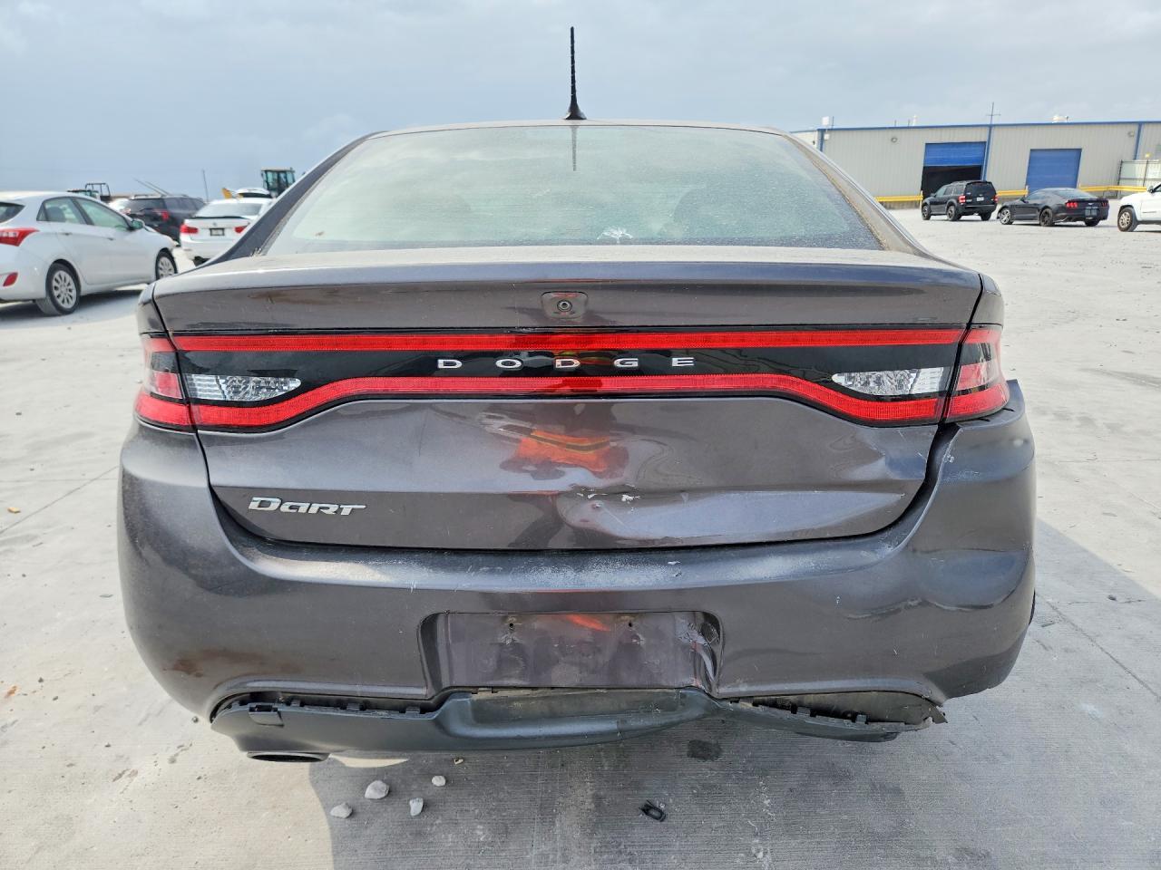 2015 Dodge Dart Sxt - zdjęcie 6