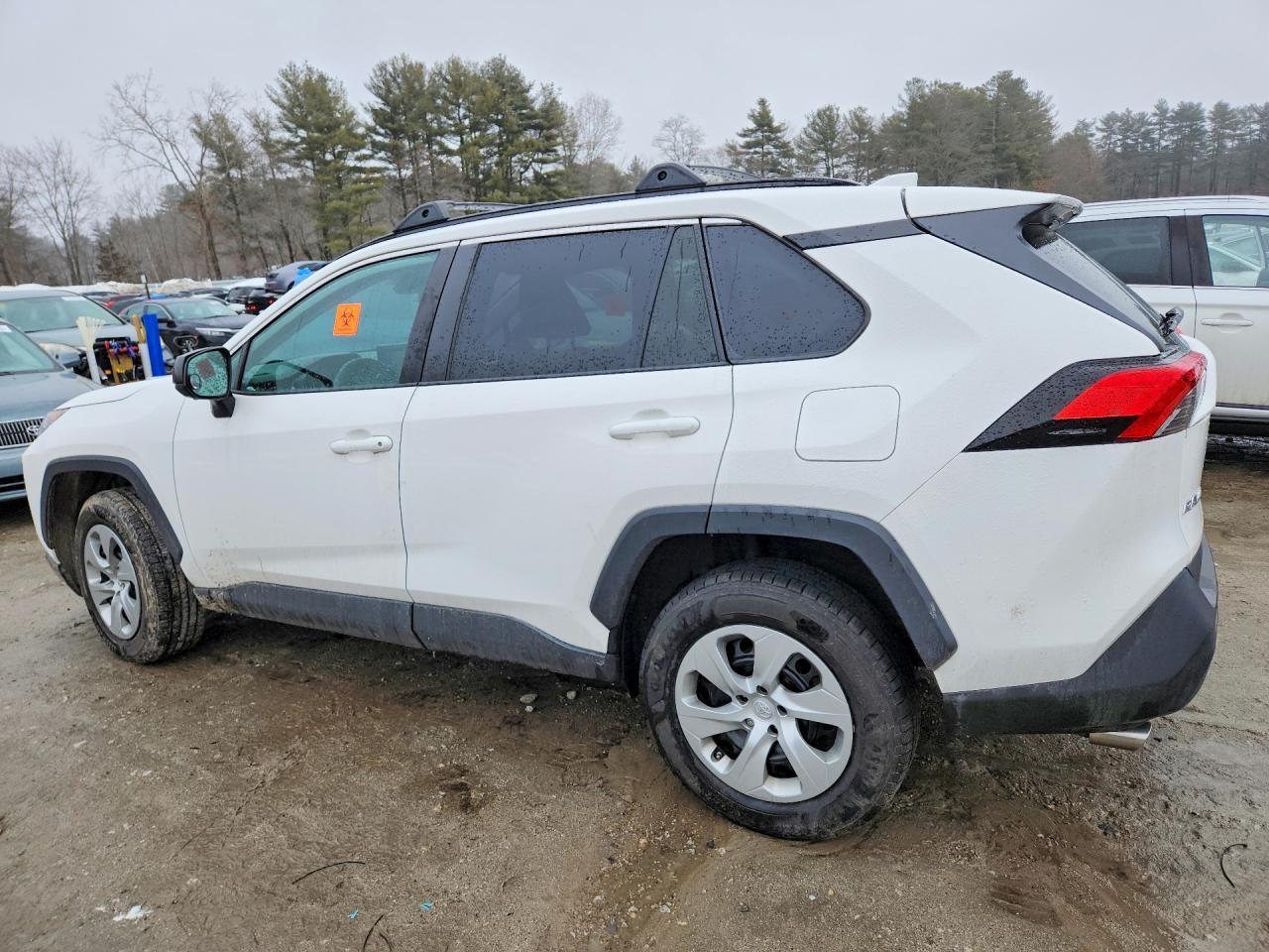 2021 Toyota Rav4 Le - zdjęcie 2