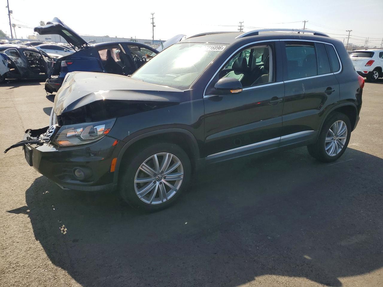 2016 Volkswagen Tiguan S - zdjęcie główne