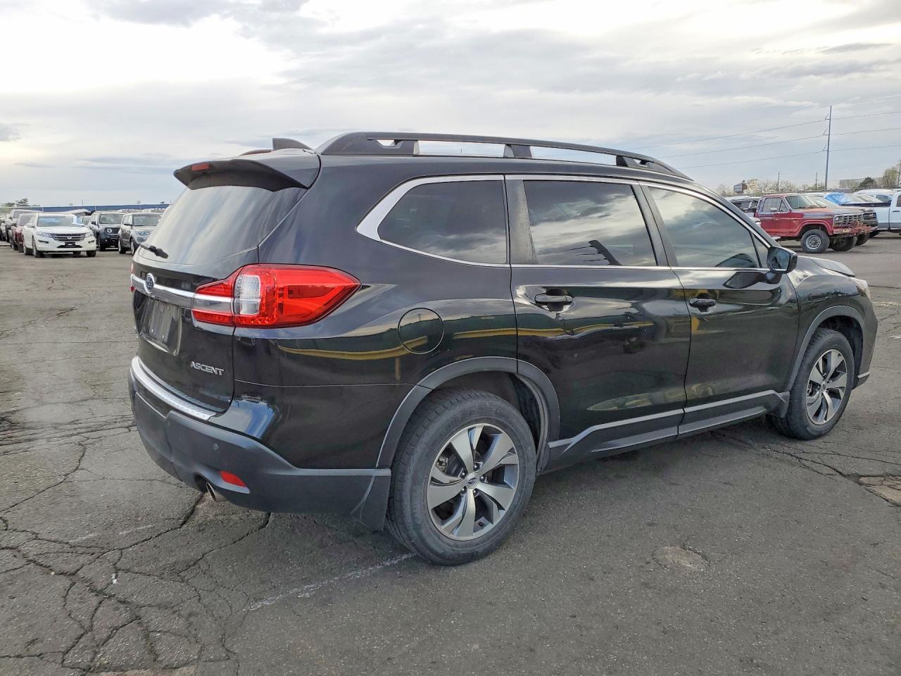 2019 Subaru Ascent Premium - zdjęcie 3