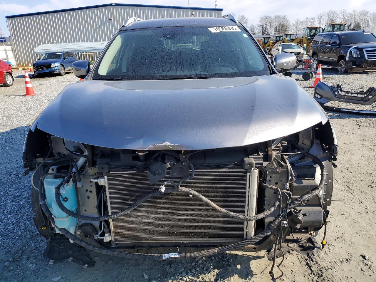 2019 Nissan Rogue Sv - zdjęcie 5