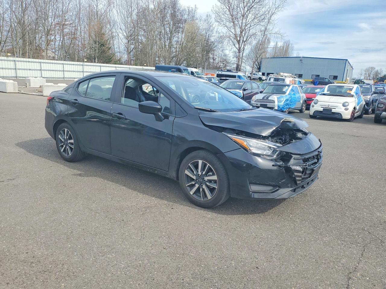 2025 Nissan Versa Sv - zdjęcie 4