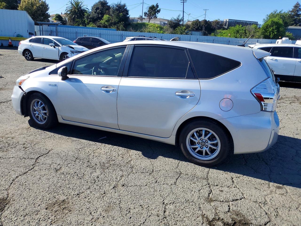 2024 Toyota Prius - zdjęcie 2