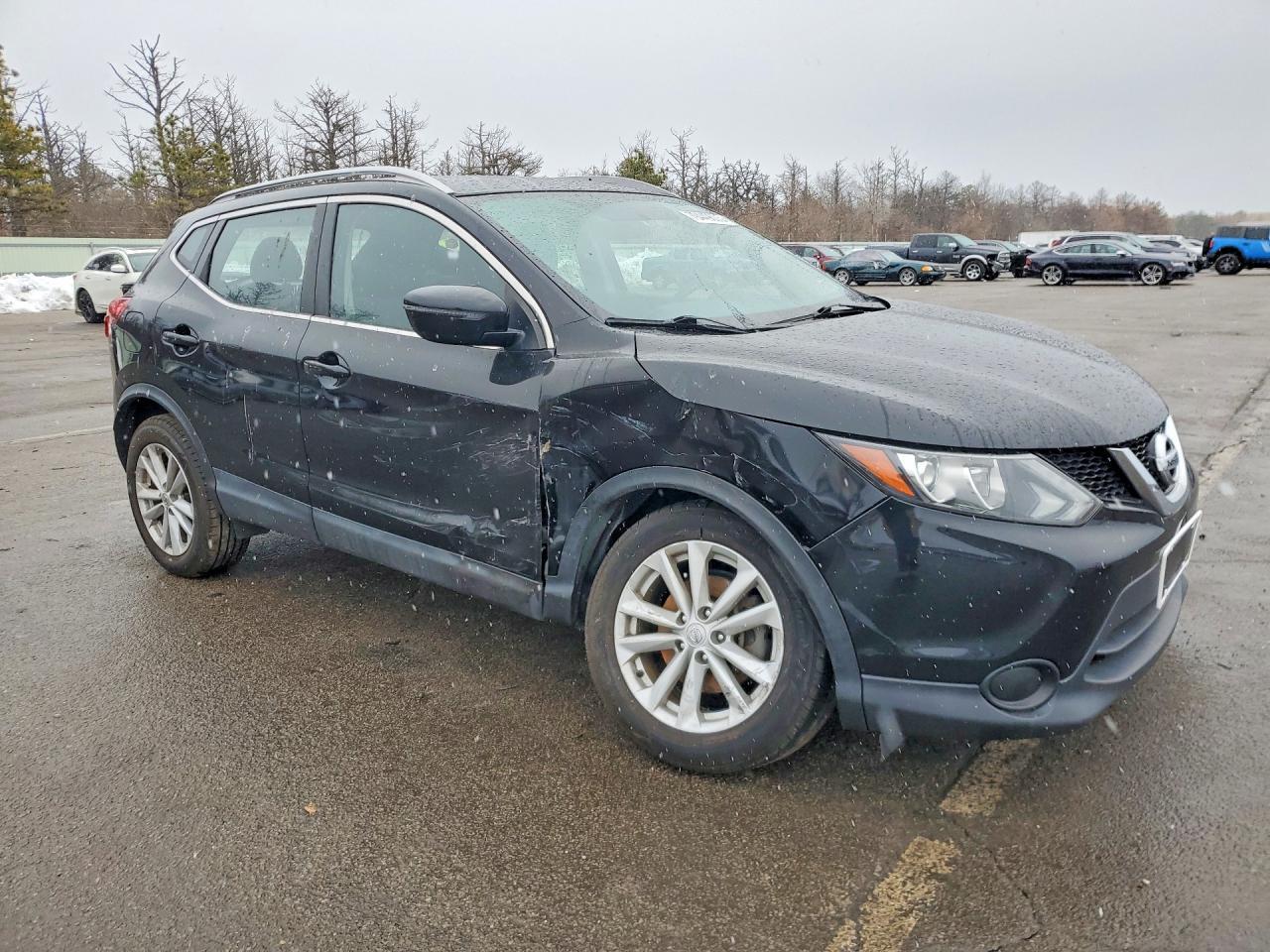 2017 Nissan Rogue Sport Sv - zdjęcie 4