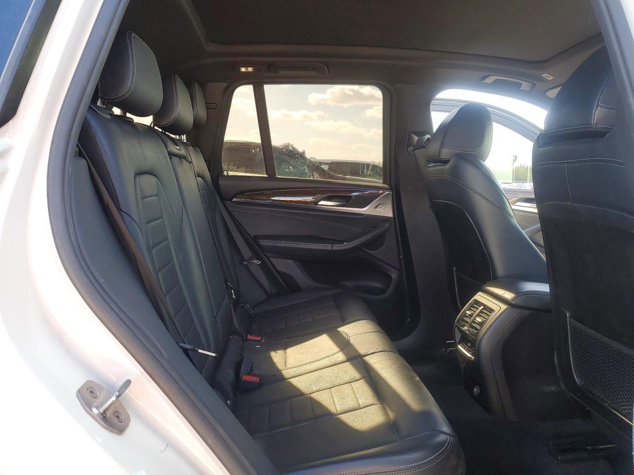 2019 BMW X3 Sdrive30I - zdjęcie 10