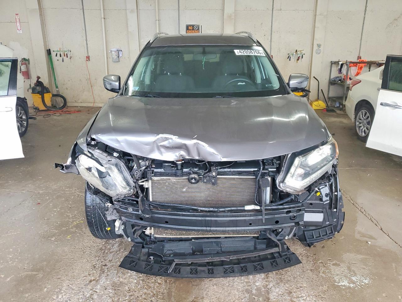 2016 Nissan Rogue S - zdjęcie 5