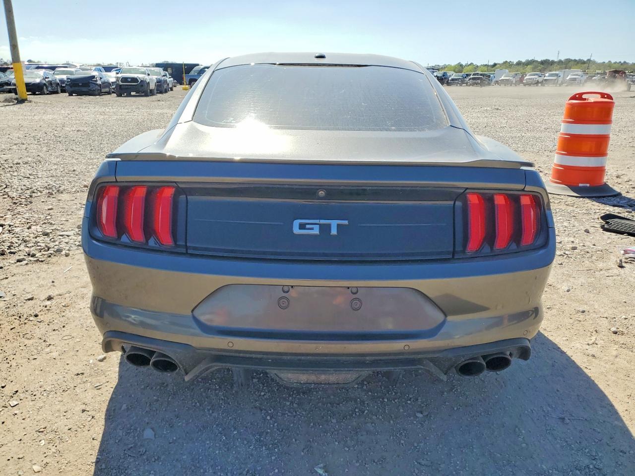 2019 Ford Mustang Gt - zdjęcie 6