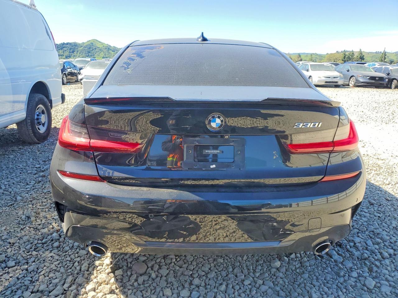 2019 BMW 330I - zdjęcie 6