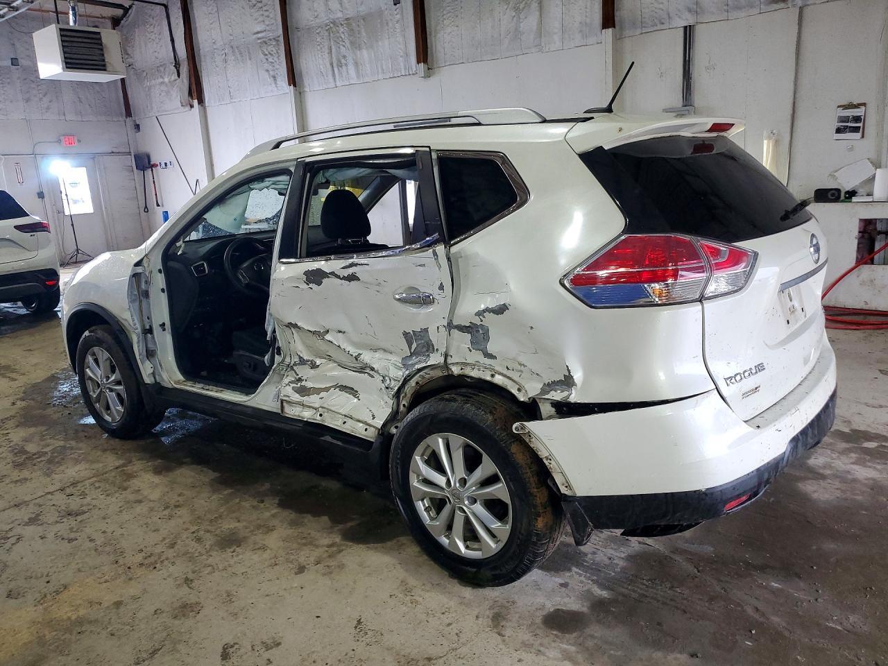 2016 Nissan Rogue Sv - zdjęcie 2