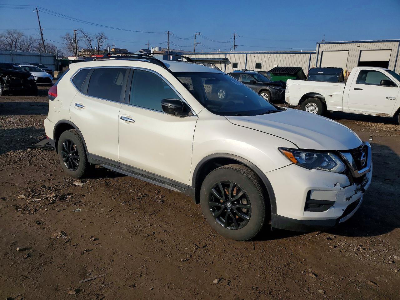2017 Nissan Rogue Sv - zdjęcie 4