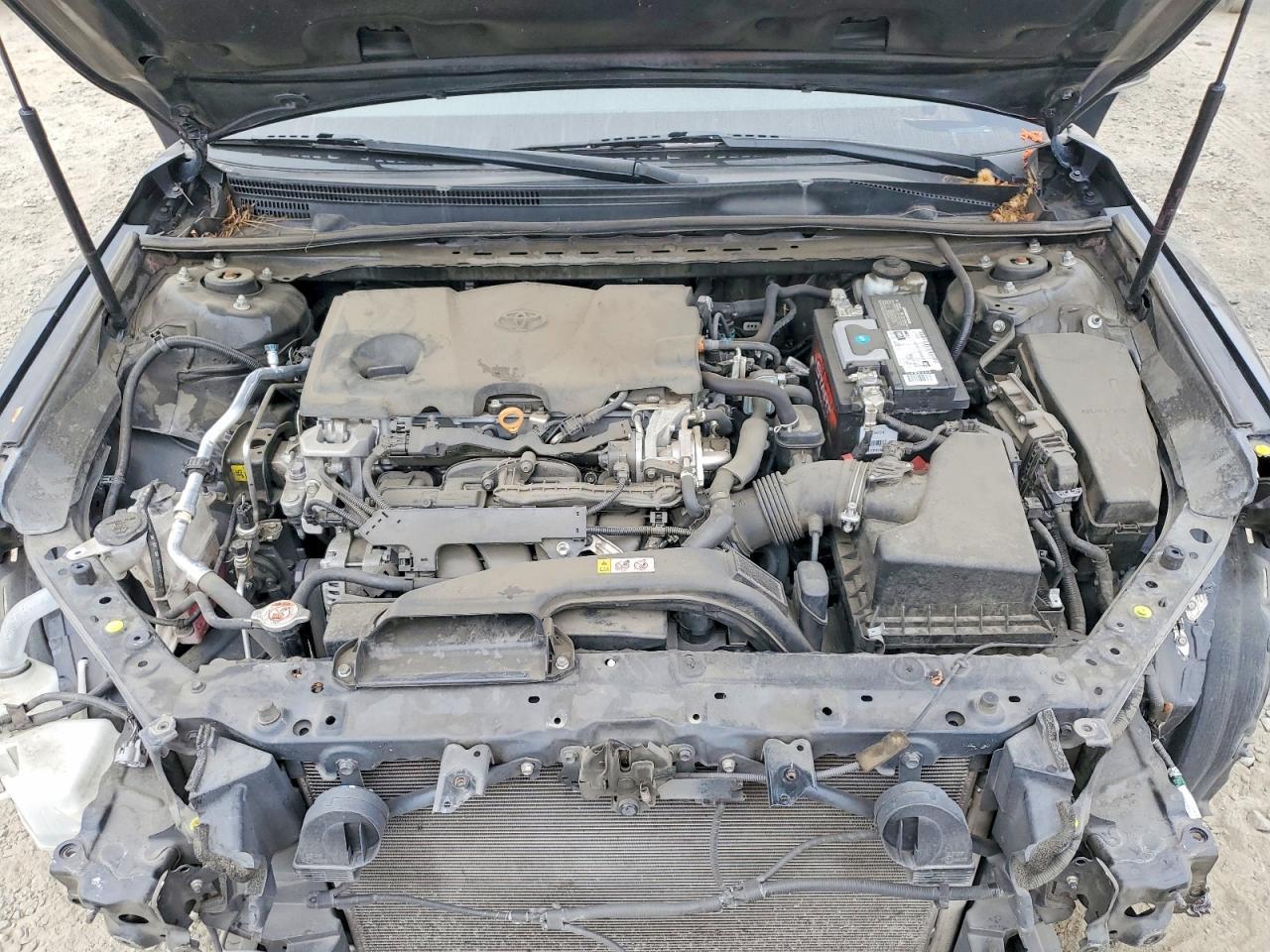 2020 Toyota Camry Xse - zdjęcie 11