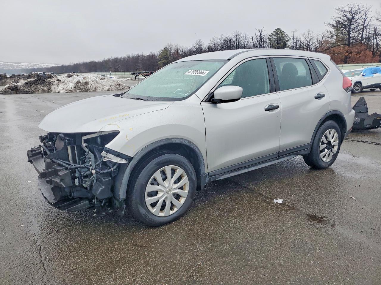 2018 Nissan Rogue S - zdjęcie główne