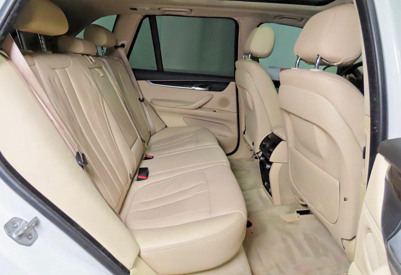 2015 BMW X5 xDrive35I - zdjęcie 6