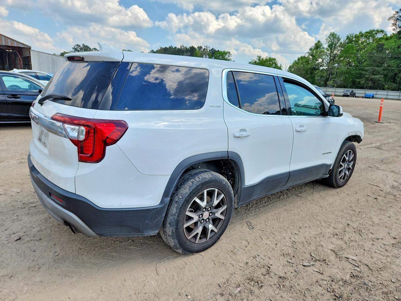 2021 GMC Acadia Sle - zdjęcie 3