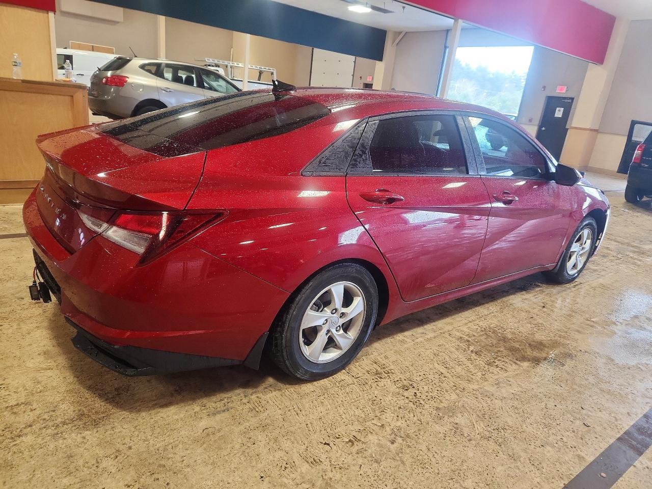 2023 Hyundai Elantra Sel - zdjęcie 3