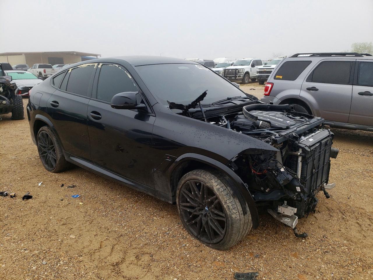 2021 BMW X6 M - zdjęcie 4