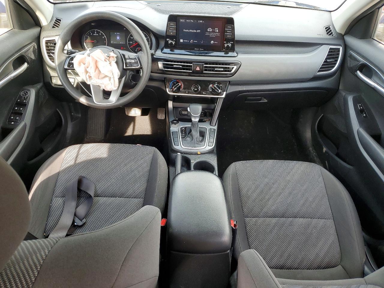 2023 Kia Seltos Lx - zdjęcie 8