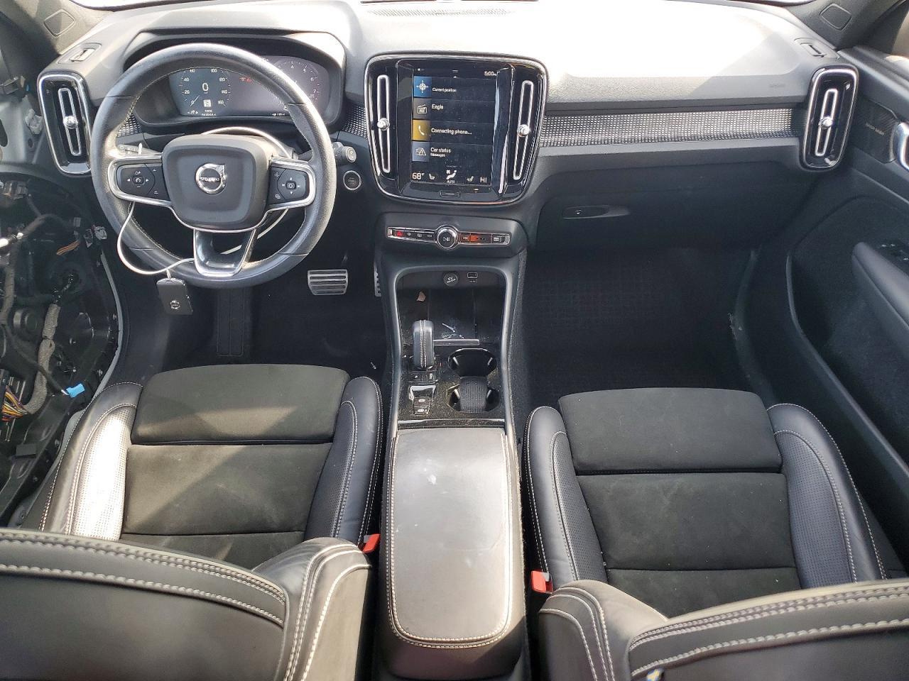 2021 Volvo Xc40 T5 R-Design - zdjęcie 8