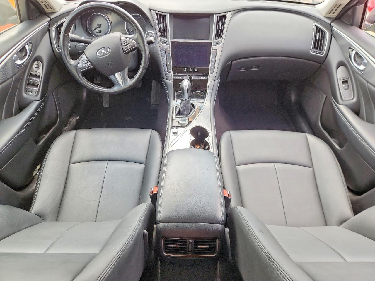 2016 Infiniti Q50 2.0T Premium - zdjęcie 8