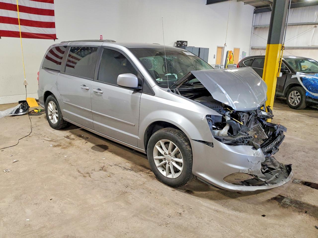 2016 Dodge Grand Caravan Sxt - zdjęcie 4