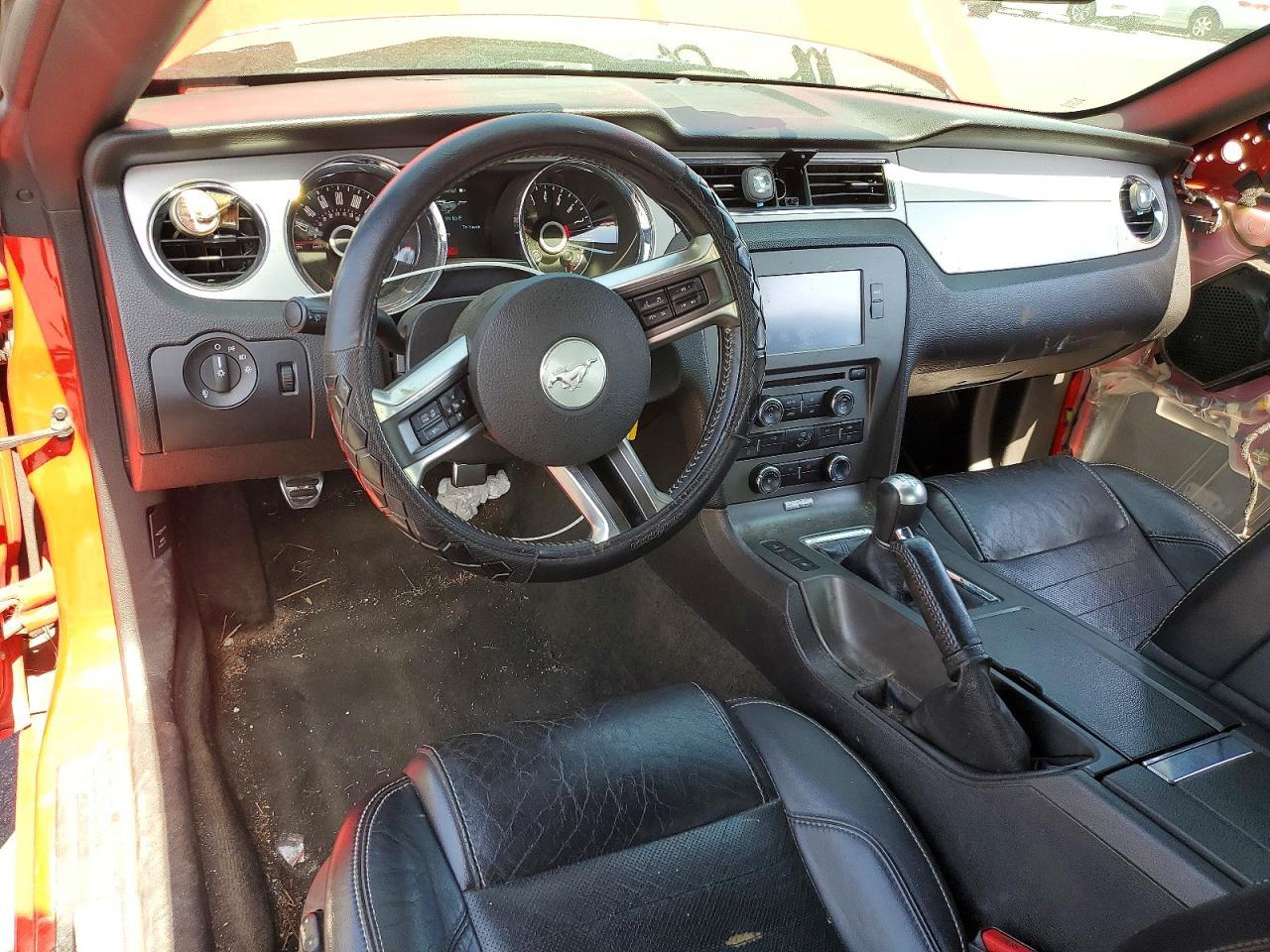 2014 Ford Mustang - zdjęcie 8