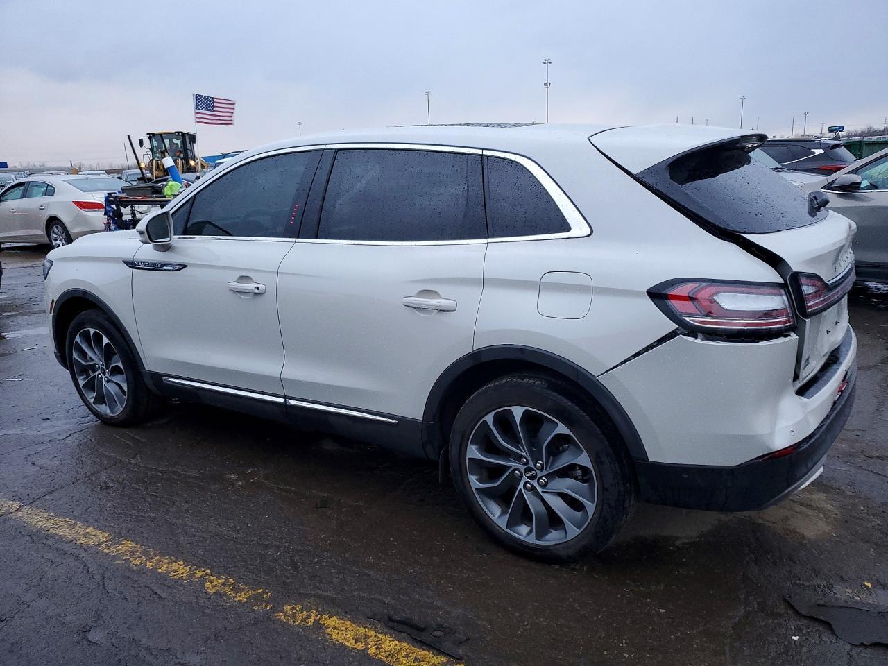 2023 Lincoln Nautilus Reserve - zdjęcie 2