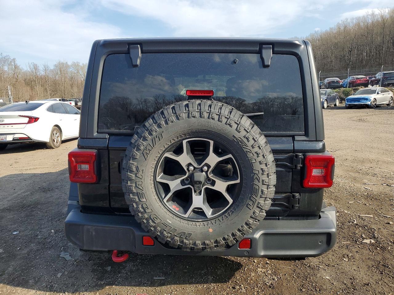 2021 Jeep Wrangler Unlimited Rubicon - zdjęcie 6