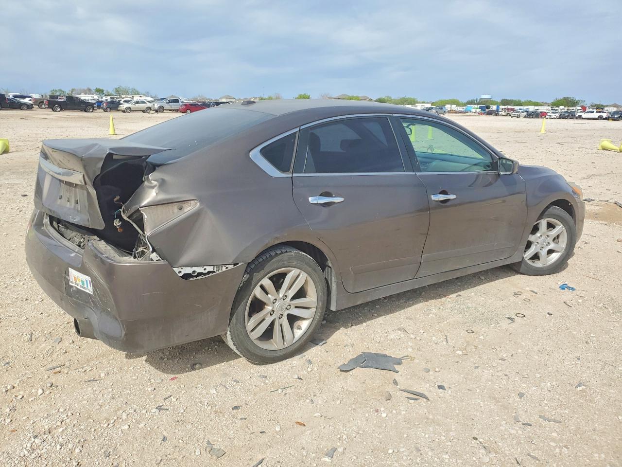 2015 Nissan Altima 2.5 S - zdjęcie 3