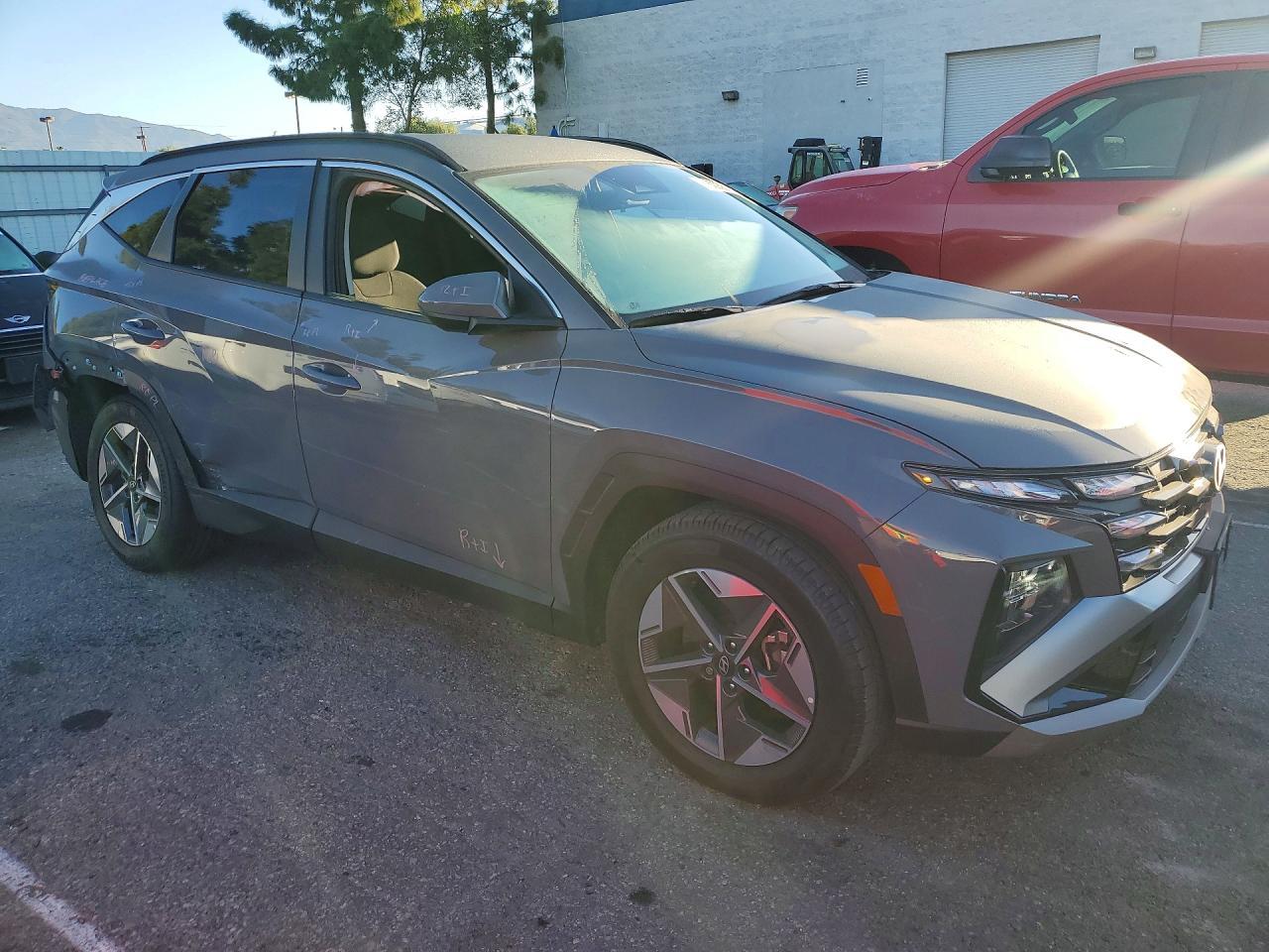 2025 Hyundai Tucson Sel - zdjęcie 4