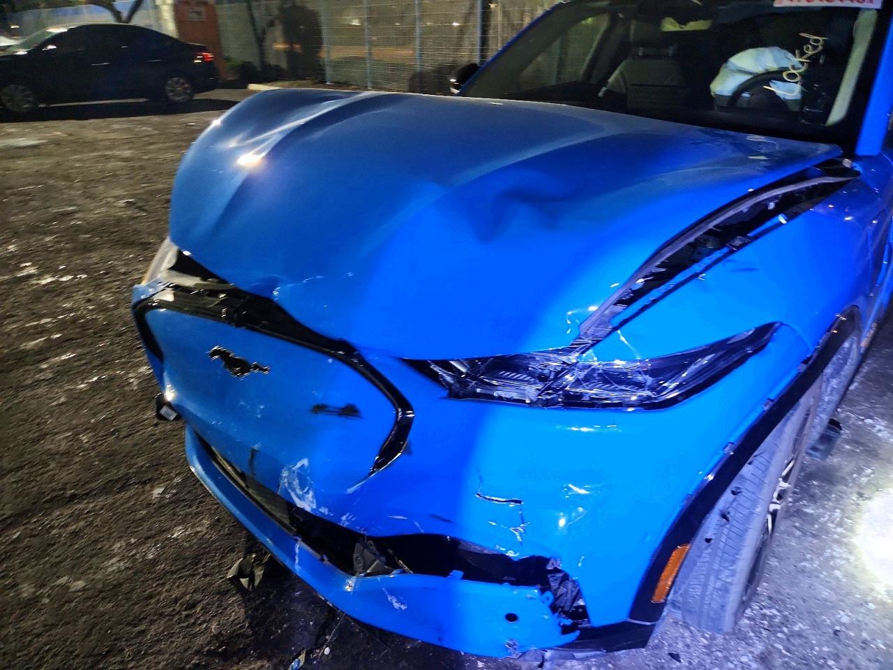 2024 Ford Mustang Mach-E Premium - zdjęcie 12