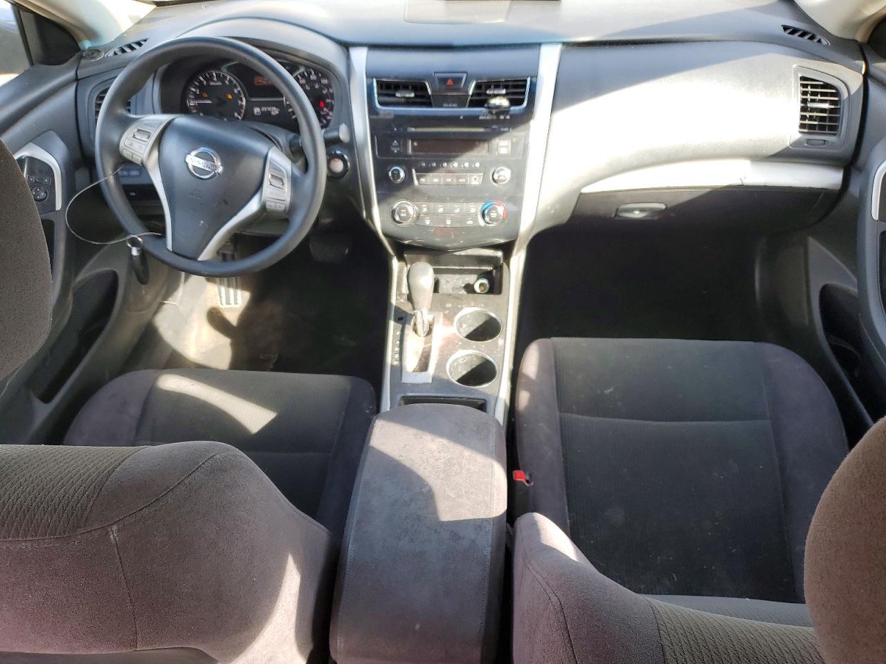 2013 Niss Altima - zdjęcie 8