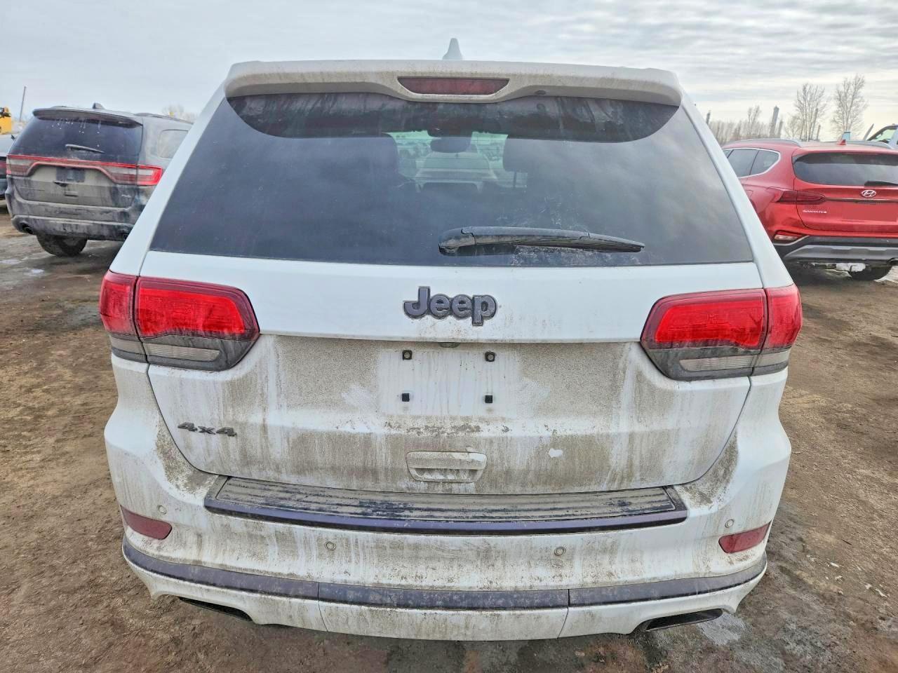 2020 Jeep Grand Cherokee Overland - zdjęcie 6