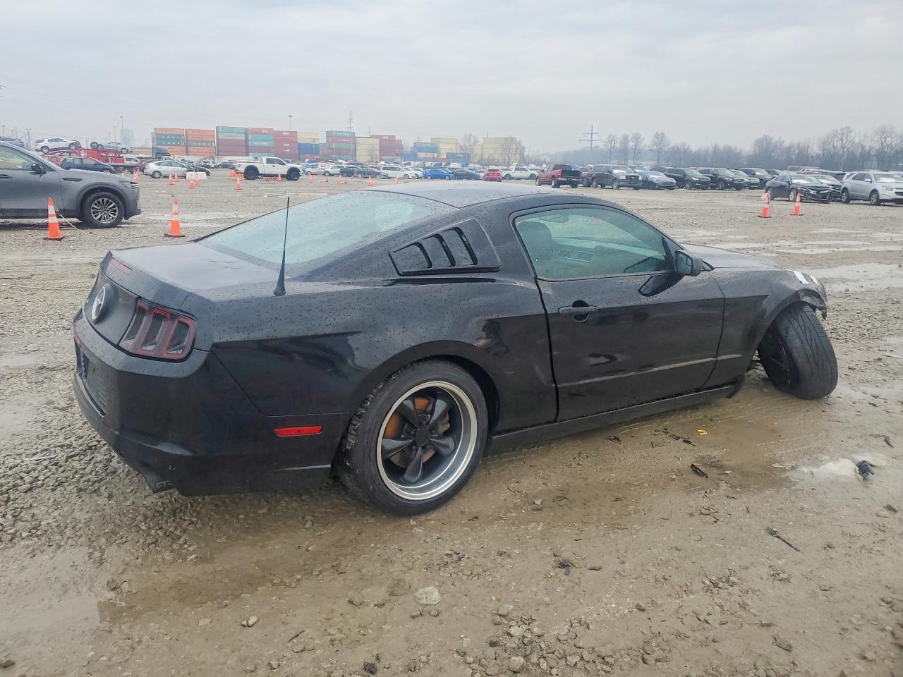 2014 Ford Mustang - zdjęcie 3