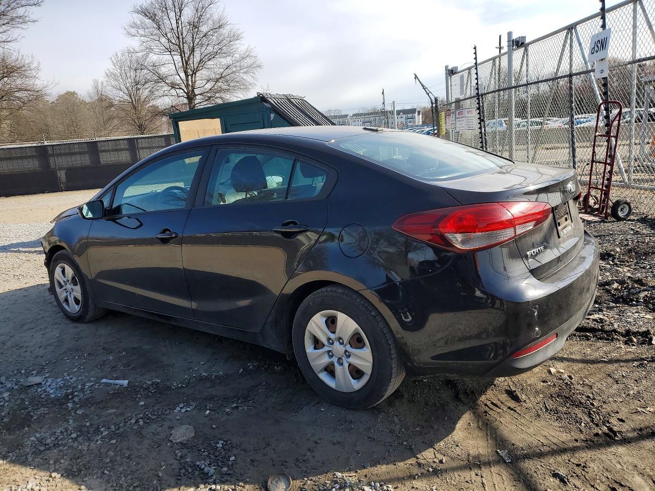 2017 Kia Forte Lx - zdjęcie 2