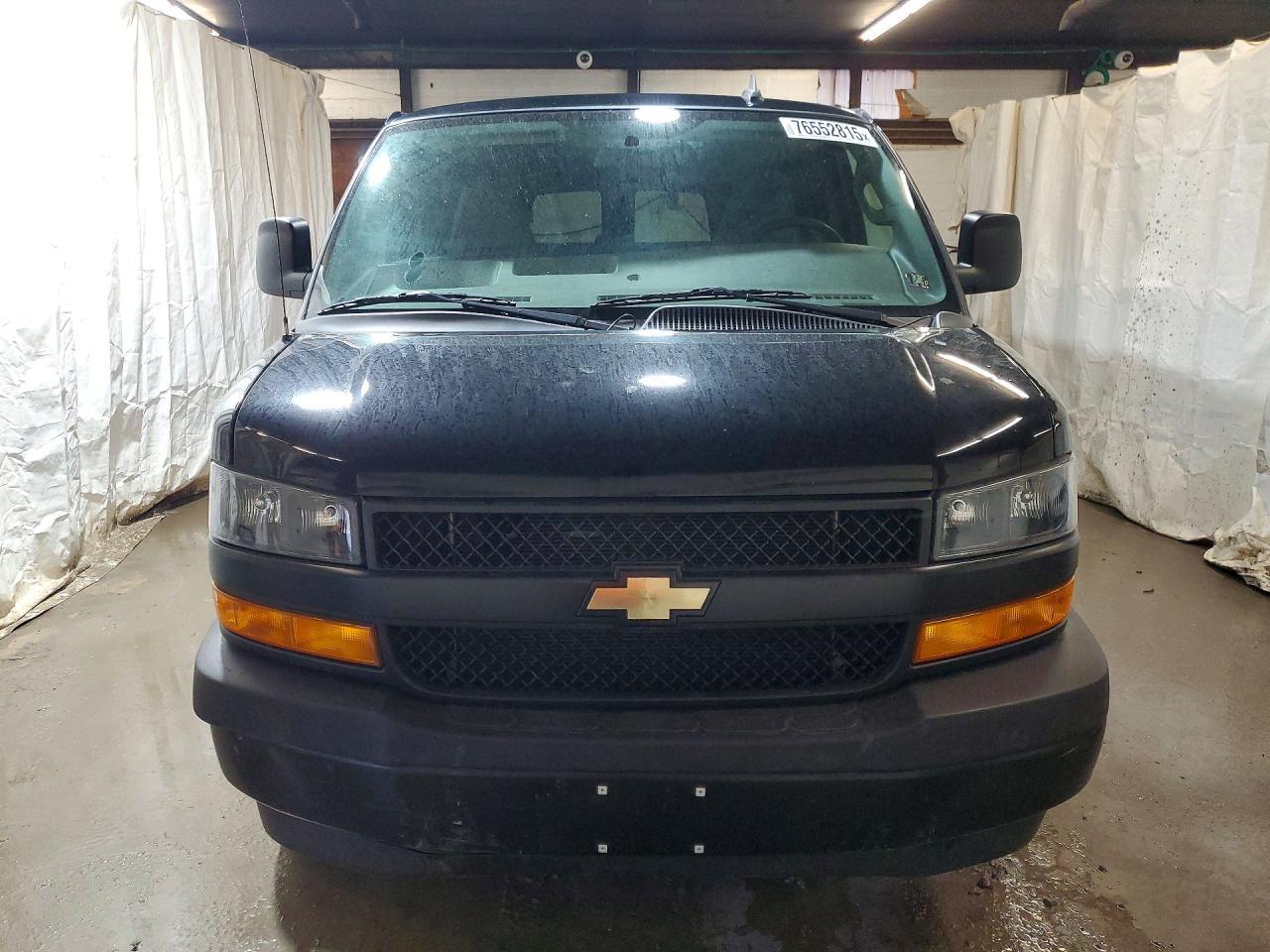 2022 Chevrolet Express G2500 Ls - zdjęcie 5