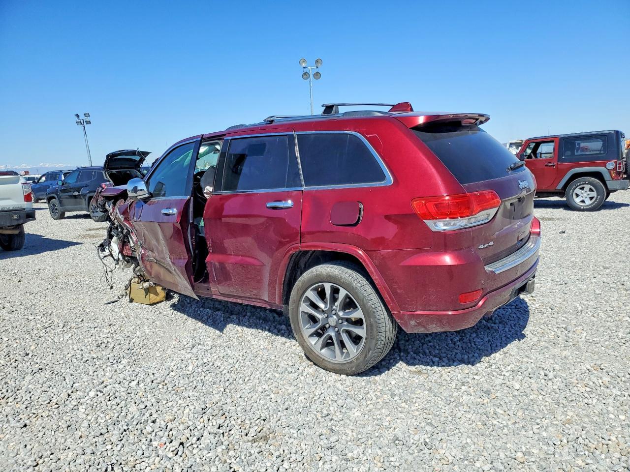 2017 Jeep Grand Cherokee Overland - zdjęcie 2
