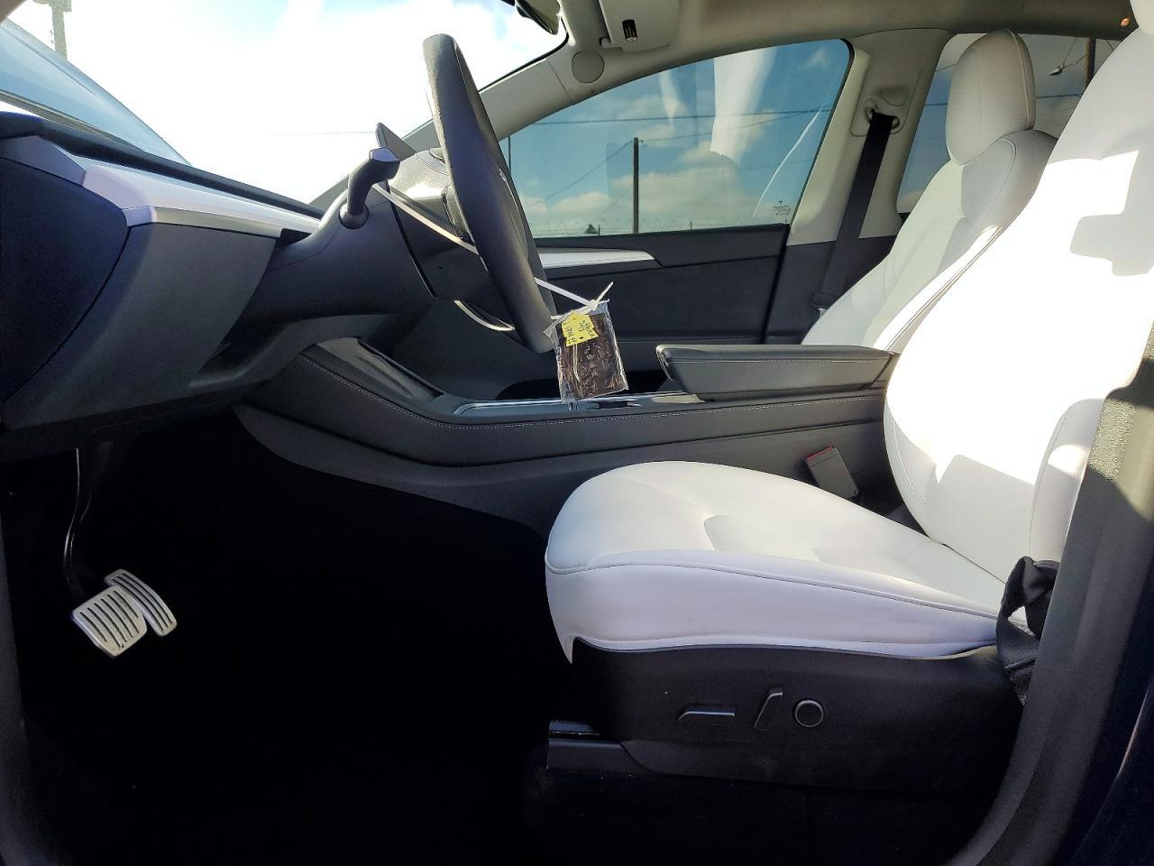 2022 Tesla Model Y - zdjęcie 7