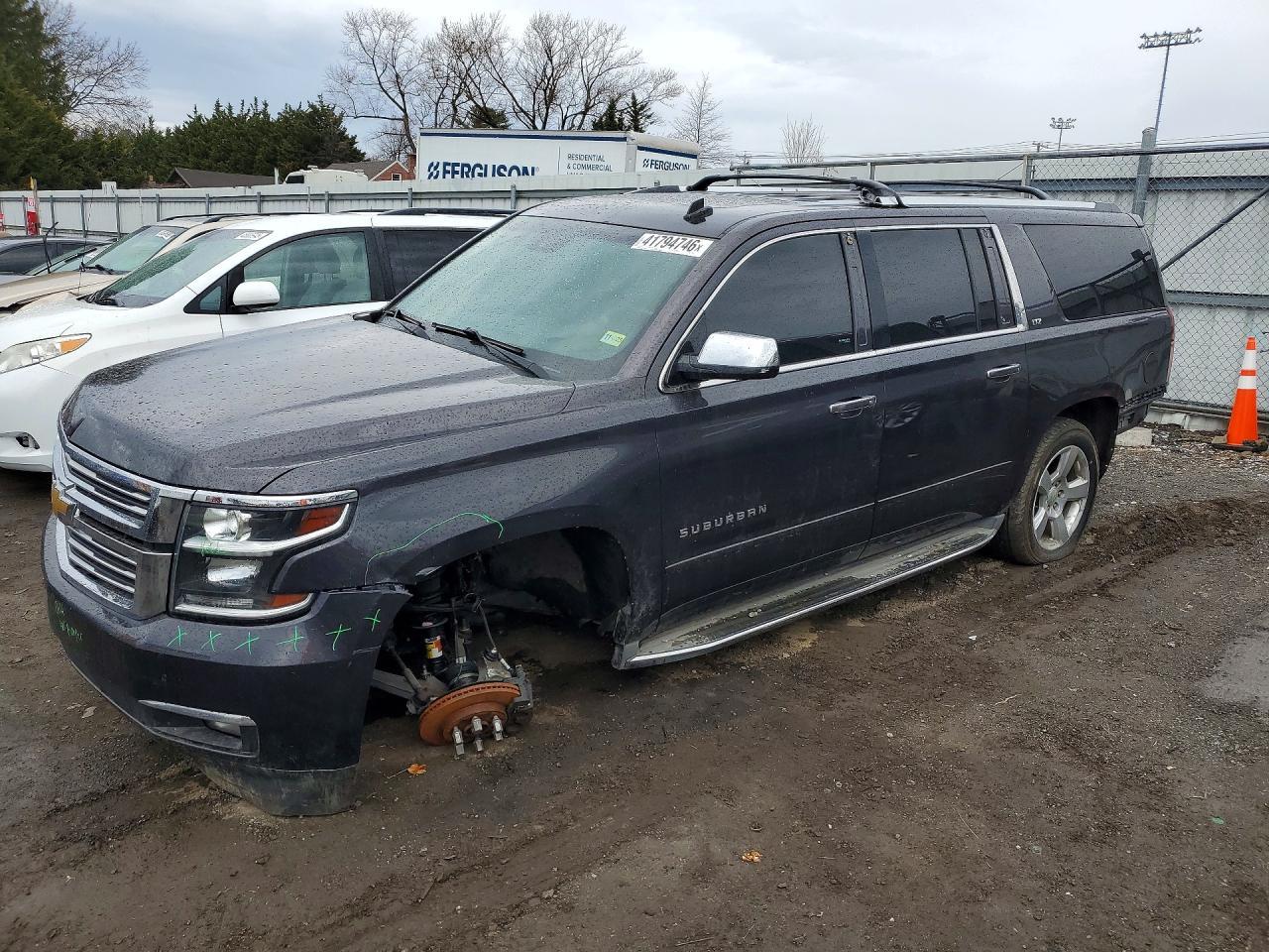 2015 Chevrolet Suburban K1500 Ltz - zdjęcie główne