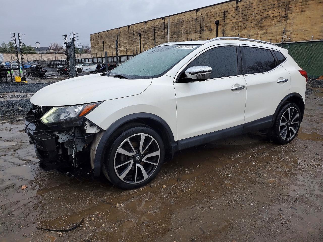 2017 Nissan Rogue Sport Sl - zdjęcie główne