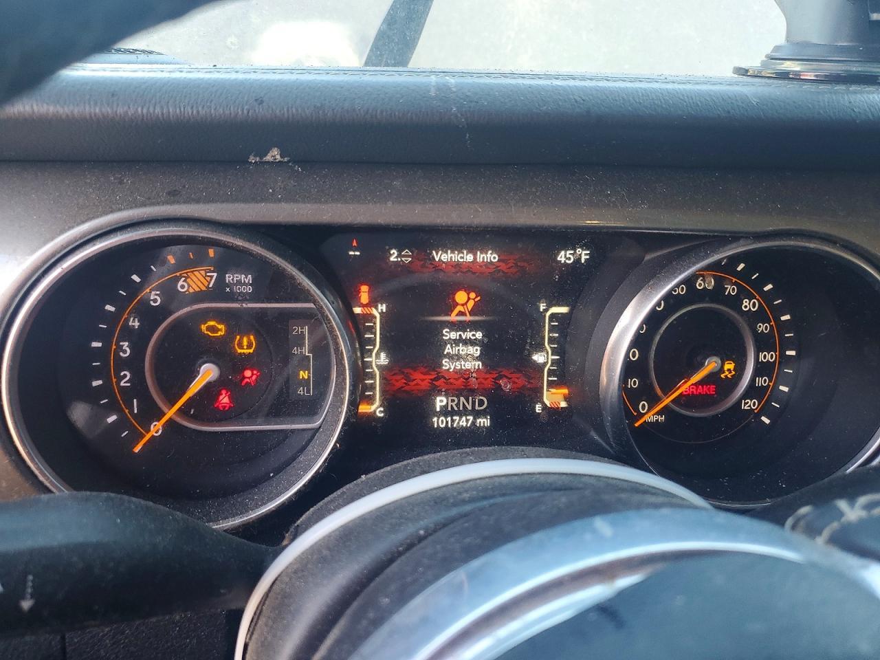 2019 Jeep Wrangler Unlimited Sahara - zdjęcie 9