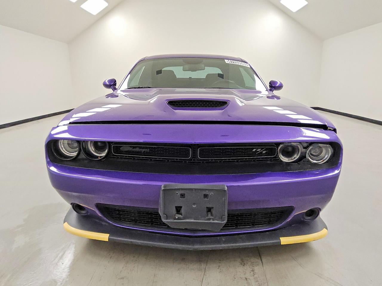 2023 Dodge Challenger R - zdjęcie 5