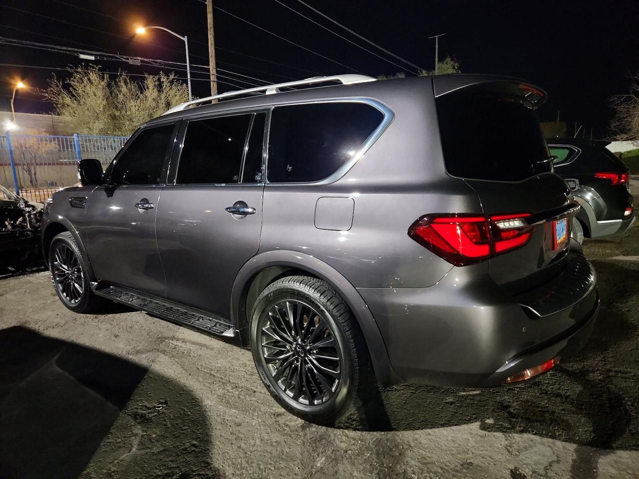 2022 Infiniti Qx80 Premium Select - zdjęcie 2