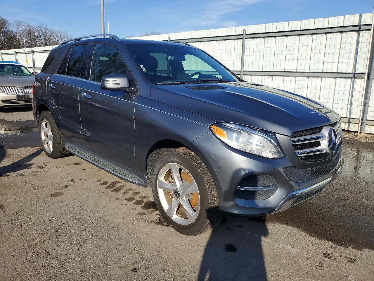 2017 Mercedes-Benz Gle 350 4Matic - zdjęcie 4