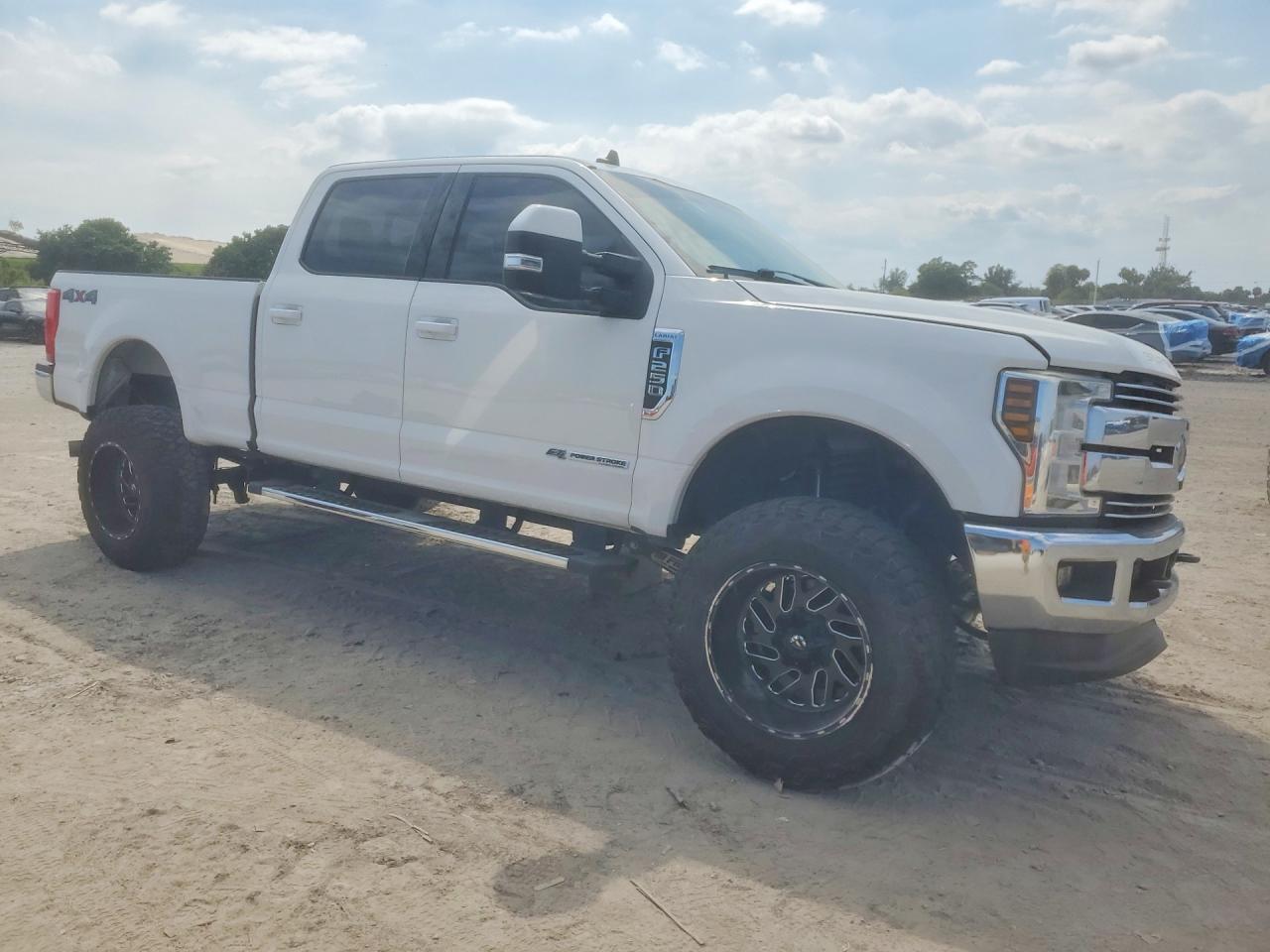 2019 Ford F250 Super Duty - zdjęcie 4