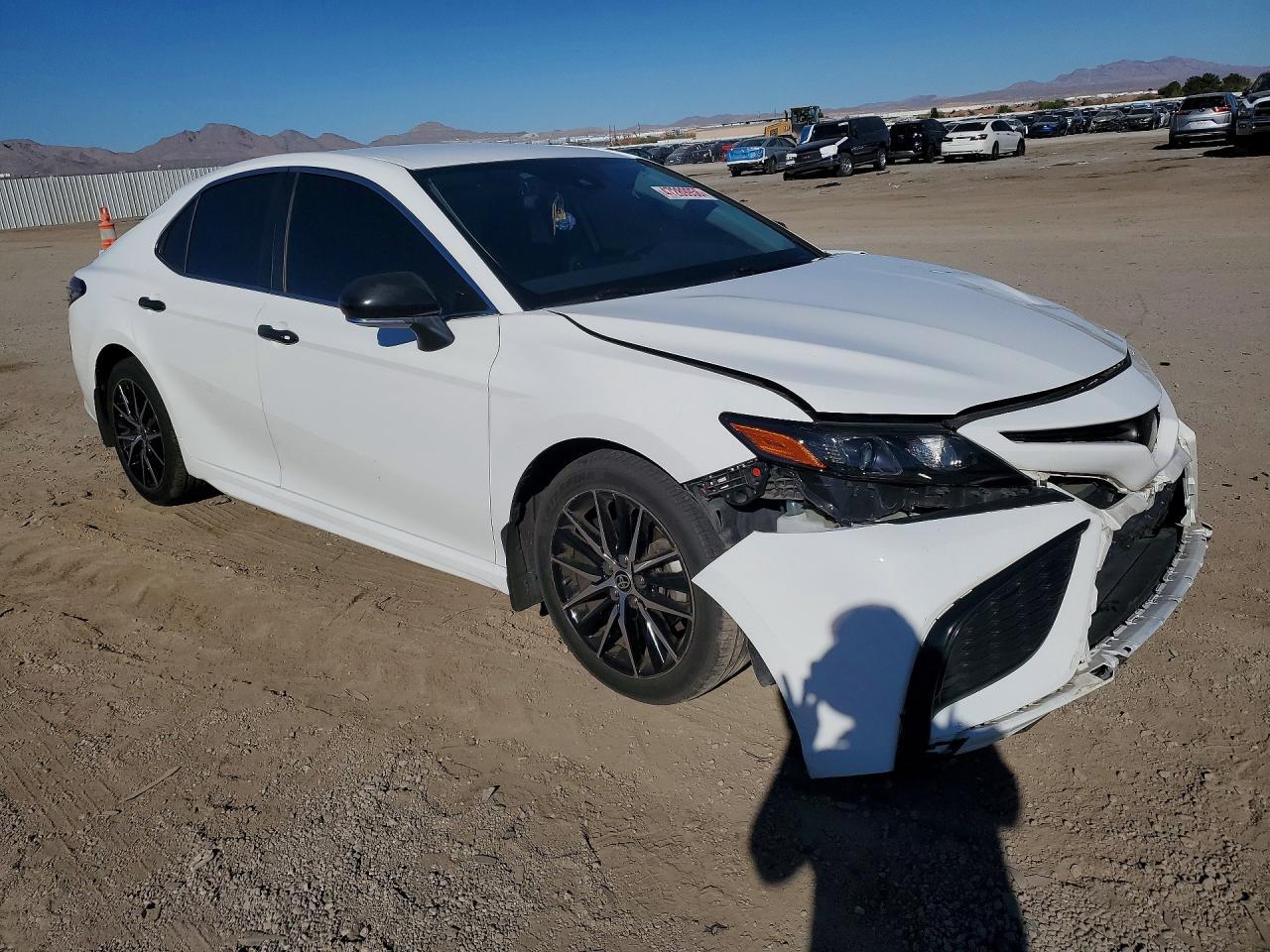 2023 Toyota Camry Se - zdjęcie 4