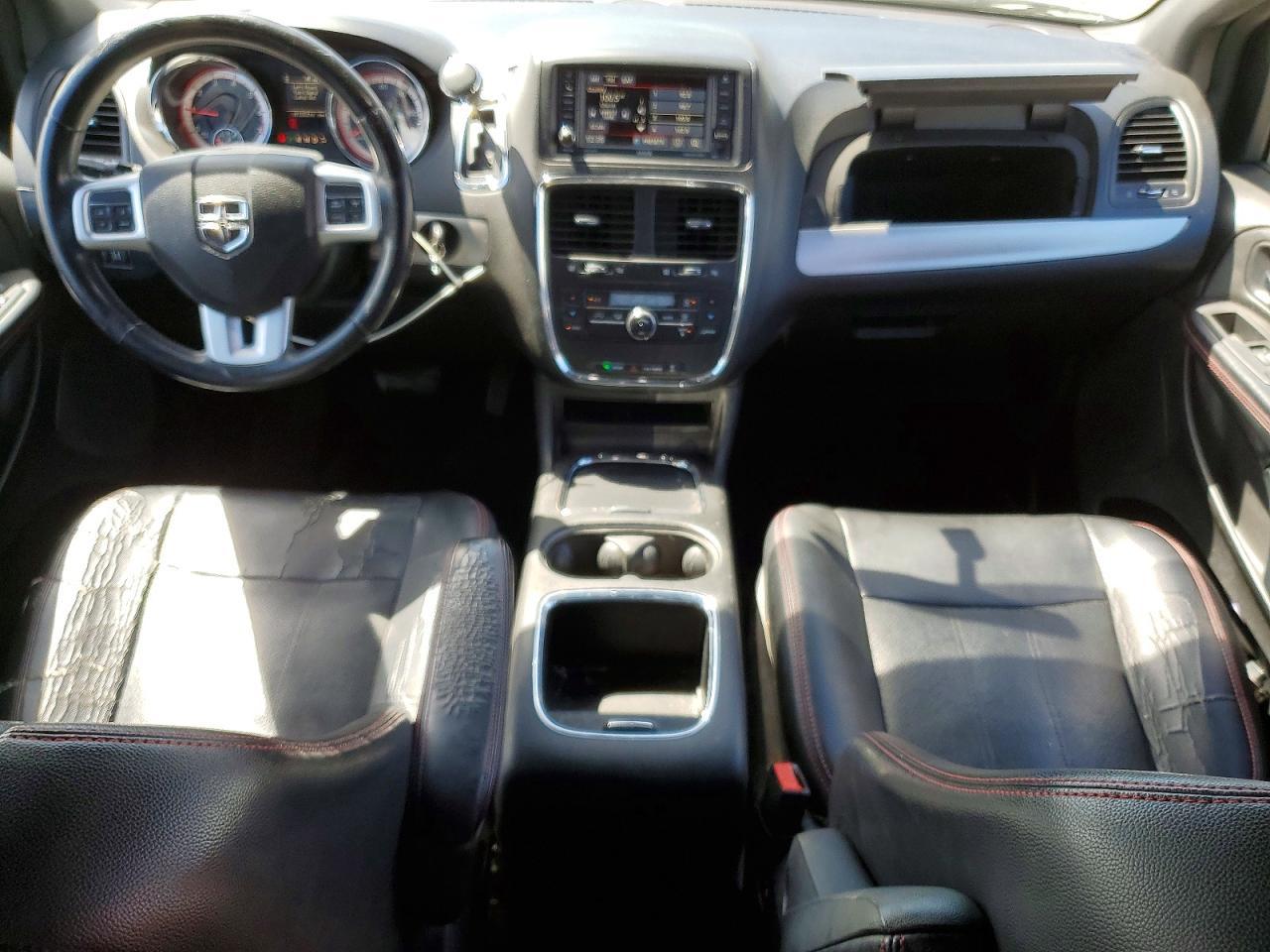 2016 Dodge Grand Caravan R - zdjęcie 8