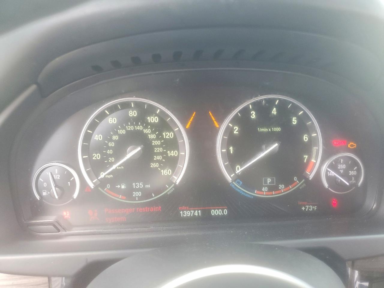 2015 BMW X5 xDrive50I - zdjęcie 9