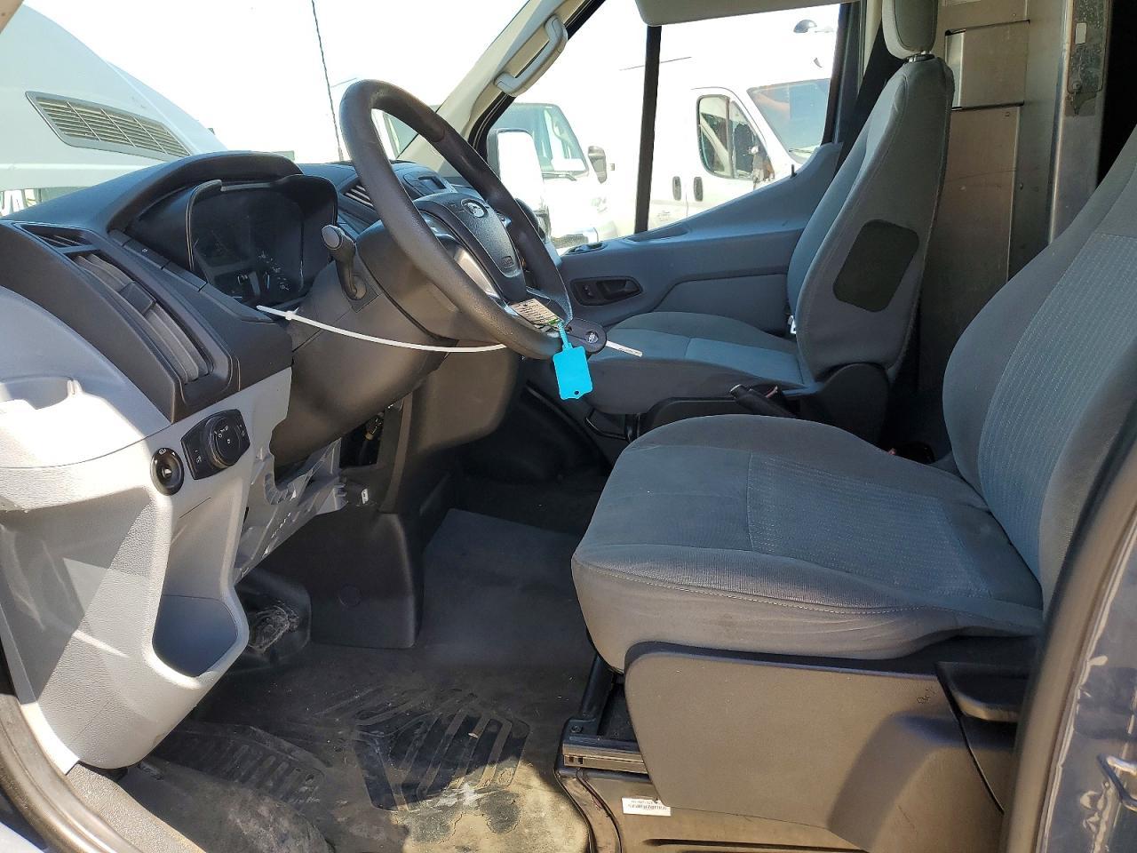 2019 Ford Transit T-250 - zdjęcie 7